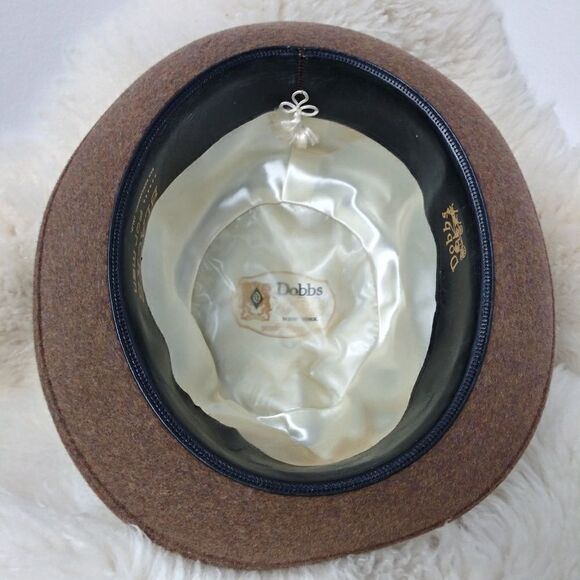 Vintage Dobbs hat in brown - Picture 6 of 9